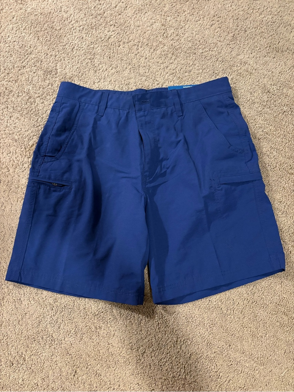 Reel Legends Blue Performance Cargo Shorts 32. NWT